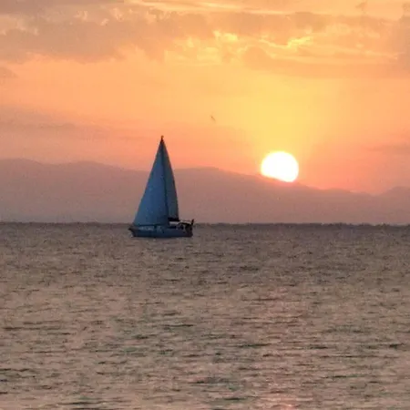 شقة Kostalek Peraía